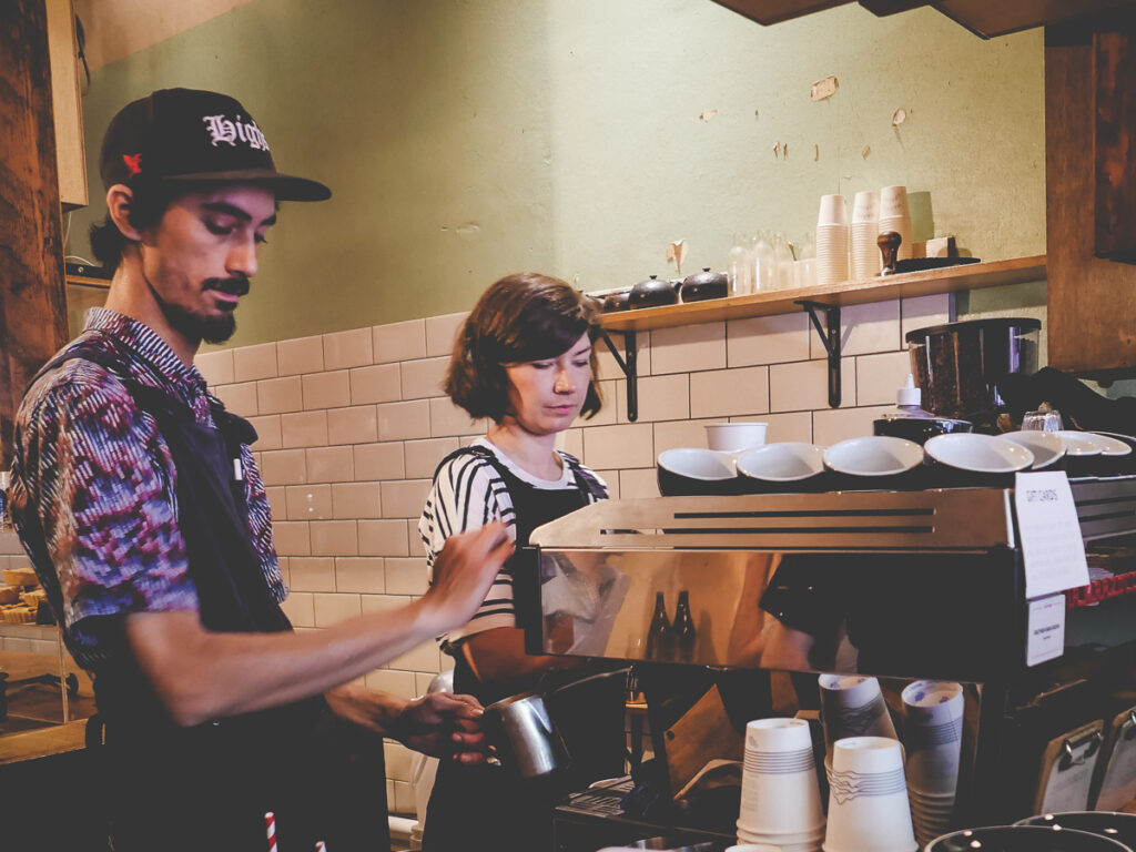 Melbourne Cafe Hopping DO01011248