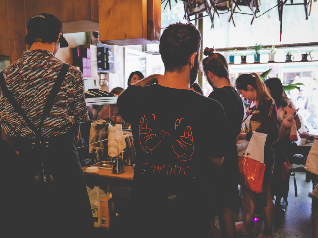Melbourne Cafe Hopping DO01011254
