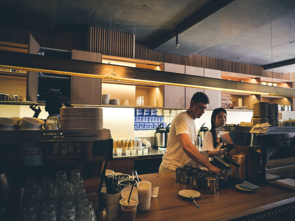 Melbourne Cafe Hopping DO01011490