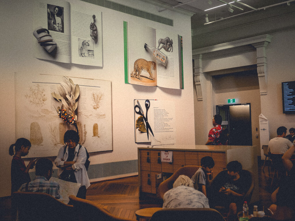 Melbourne Cafe Hopping DO01011546