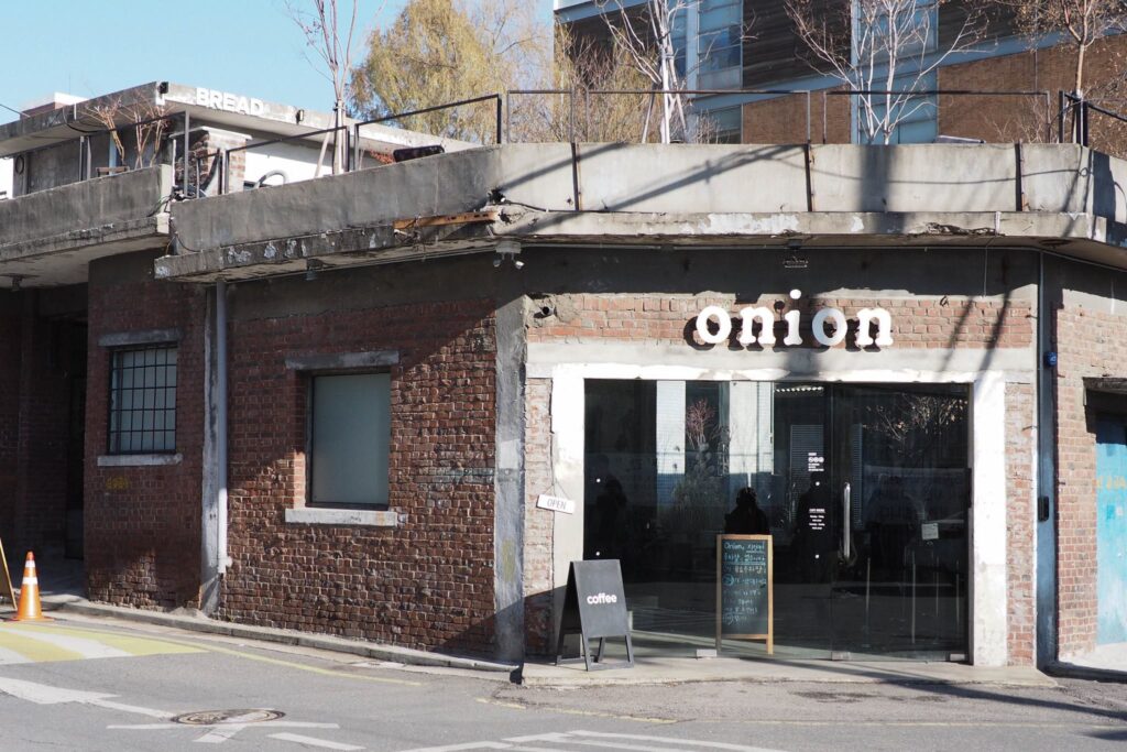 onion cafe10