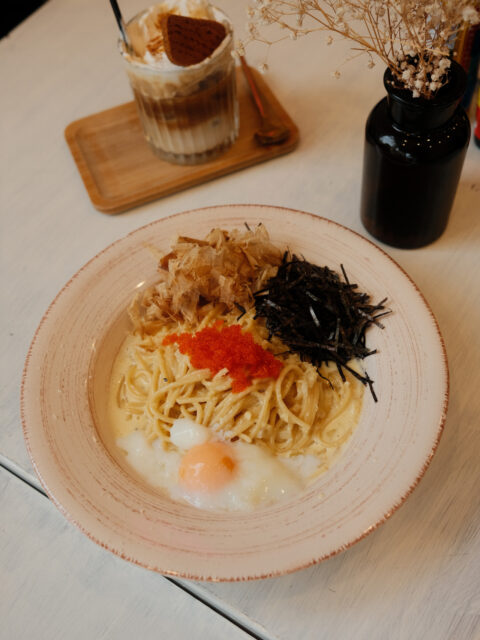 Meeya Cafe