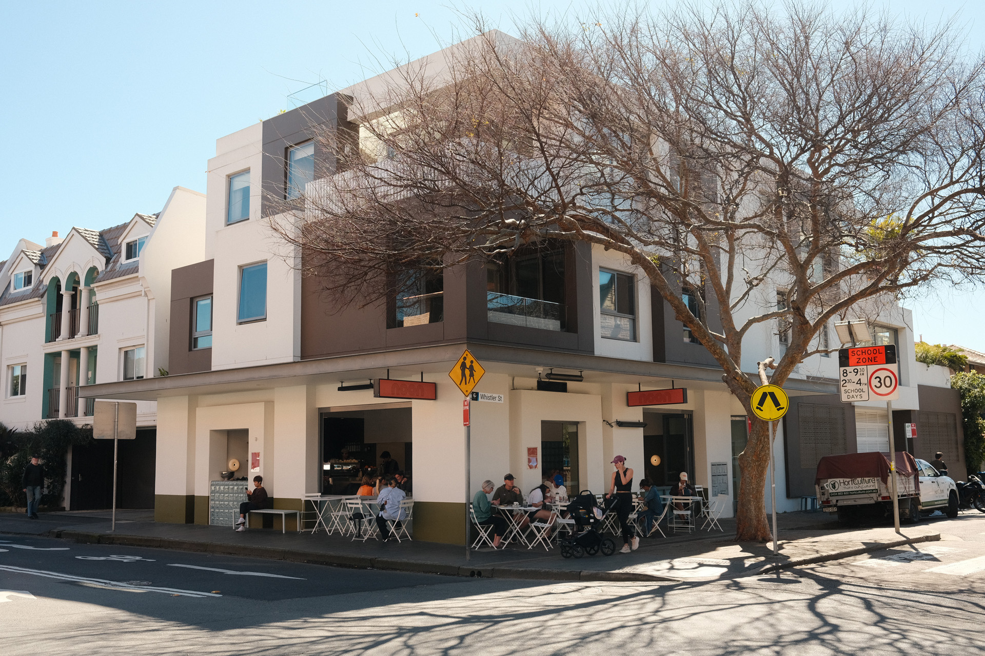 Noon Manly